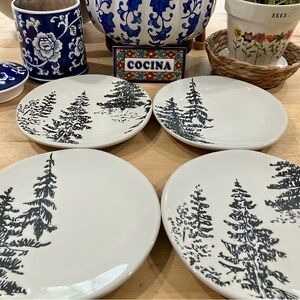 NWOT Hearth and Hand Holiday Pine 🌲 Tree Forest Salad Appetizer Plates Set of 4